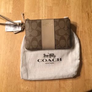 NWT Coach Wristlet